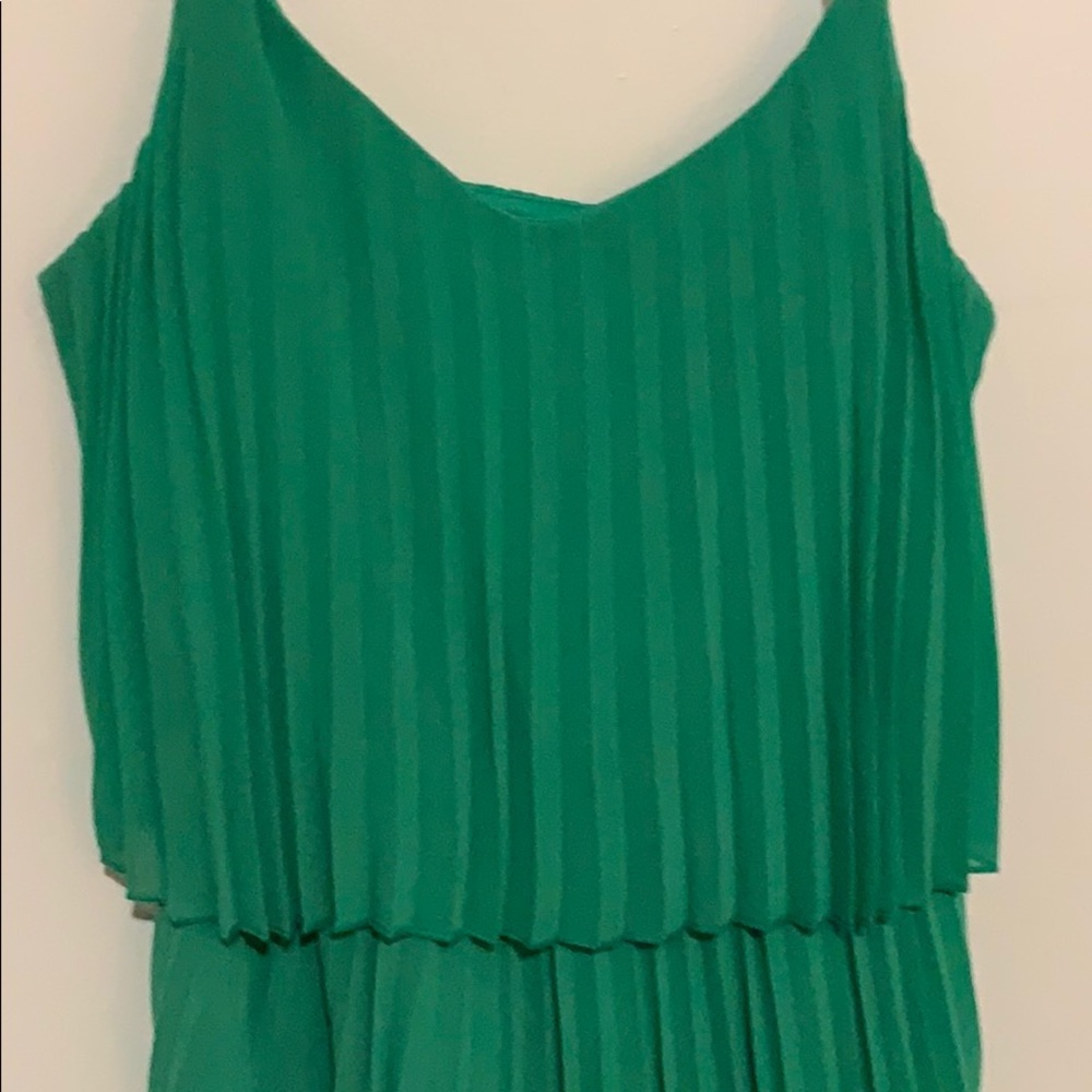 Green Dress - Picture 2 of 2